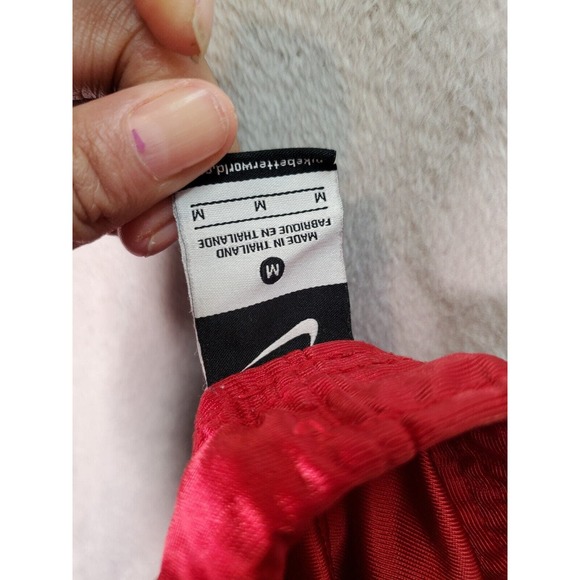 Nike Basketball Shorts Boys Size Medium Red 100% Polyester Logo Elastic Waist - Picture 6 of 8